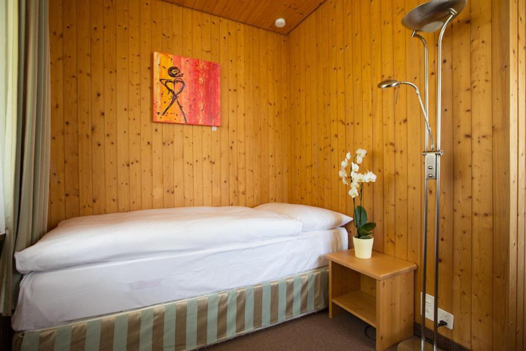 Sonnegg Hotel Цвайзіммен Номер фото