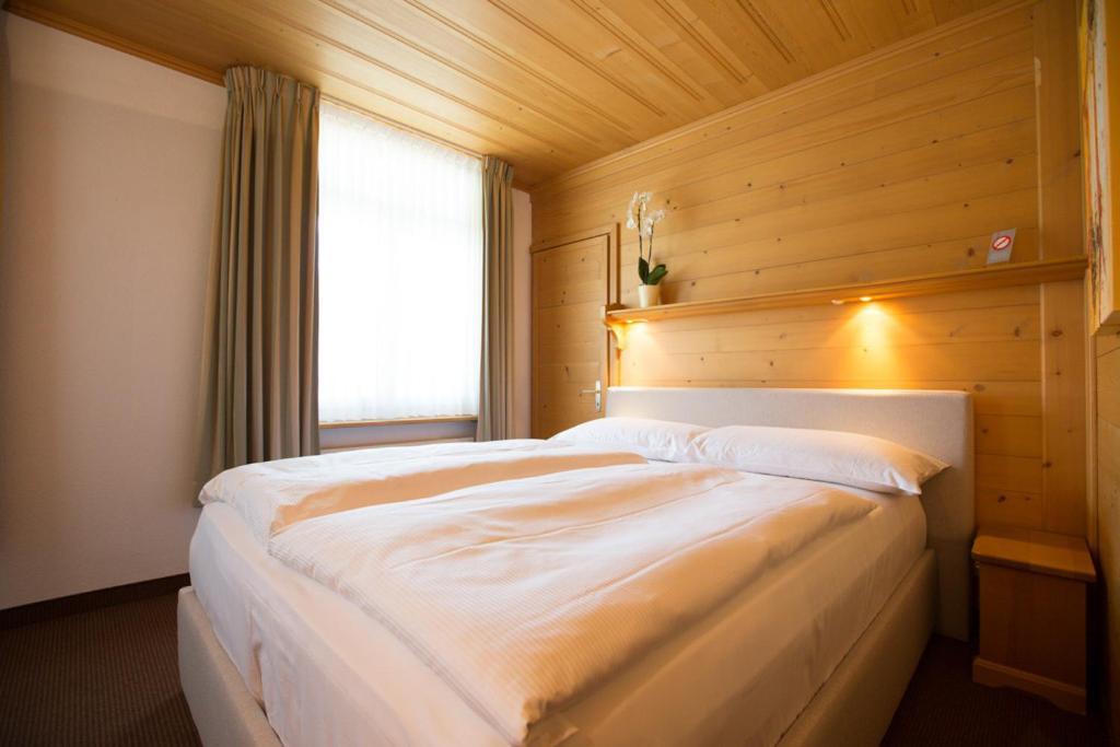Sonnegg Hotel Цвайзіммен Номер фото